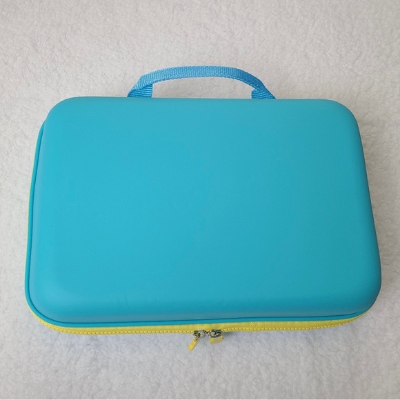 COO&KOO NWT Shark Blue Yellow Kids Lunchbox with Accesories - Picture 9 of 12